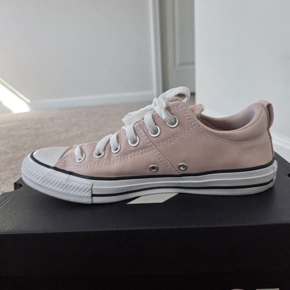 Converse Women's Pink Sneakers - Picture 6 of 16